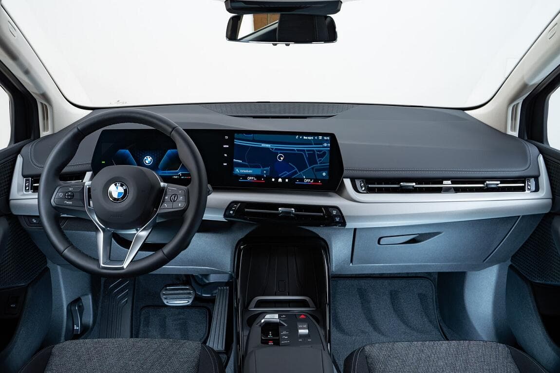 2024 BMW 2-Series - 8