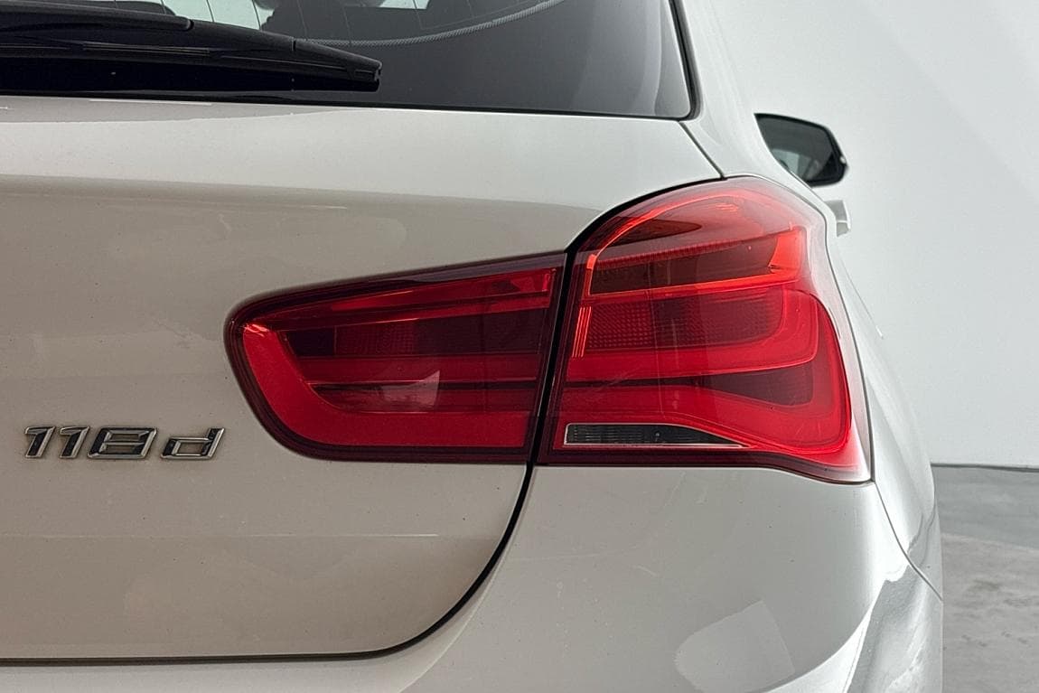 2015 BMW 1-SERIES - 4