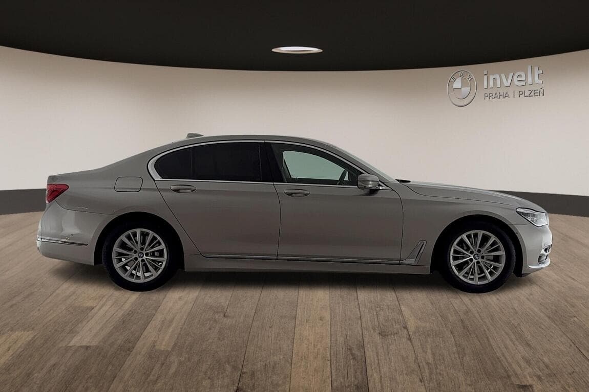 2016 BMW 7-Series - 2