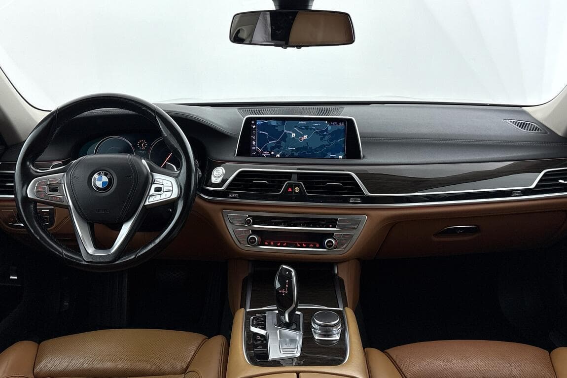 2016 BMW 7-Series - 7