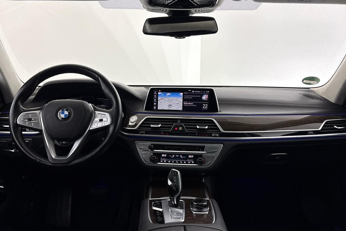 2020 BMW 7-Series - 7