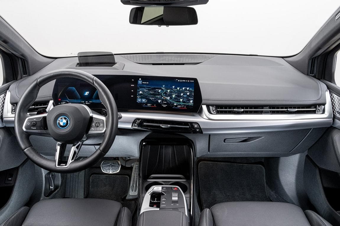 2023 BMW 2-Series - 8