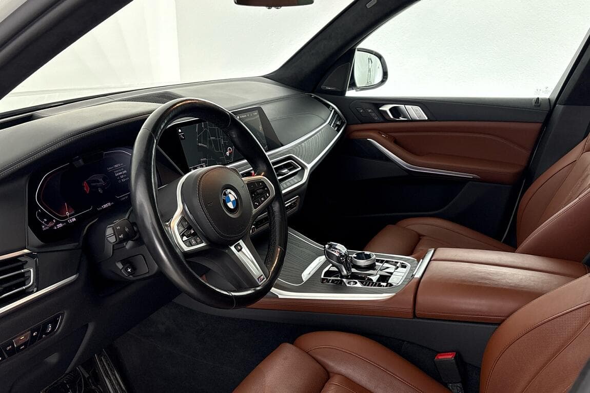 2022 BMW X7 - 6