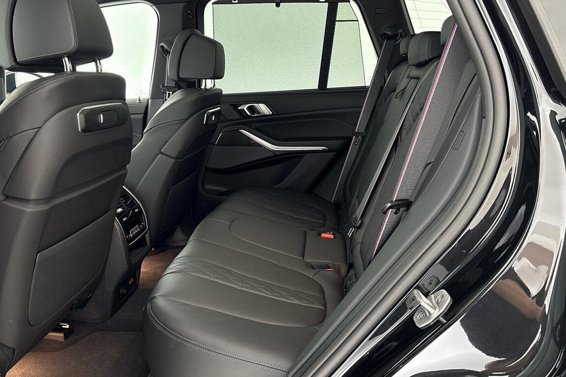 2025 BMW X5 - 8