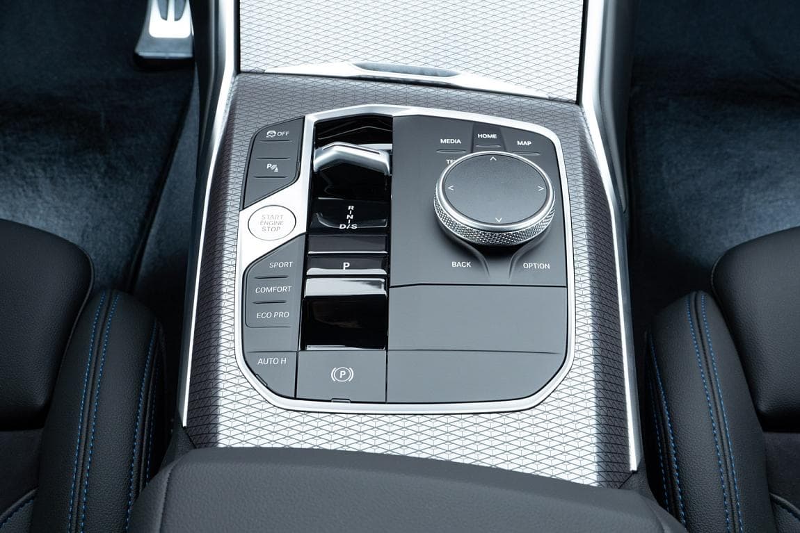 2024 BMW 3-Series - 11