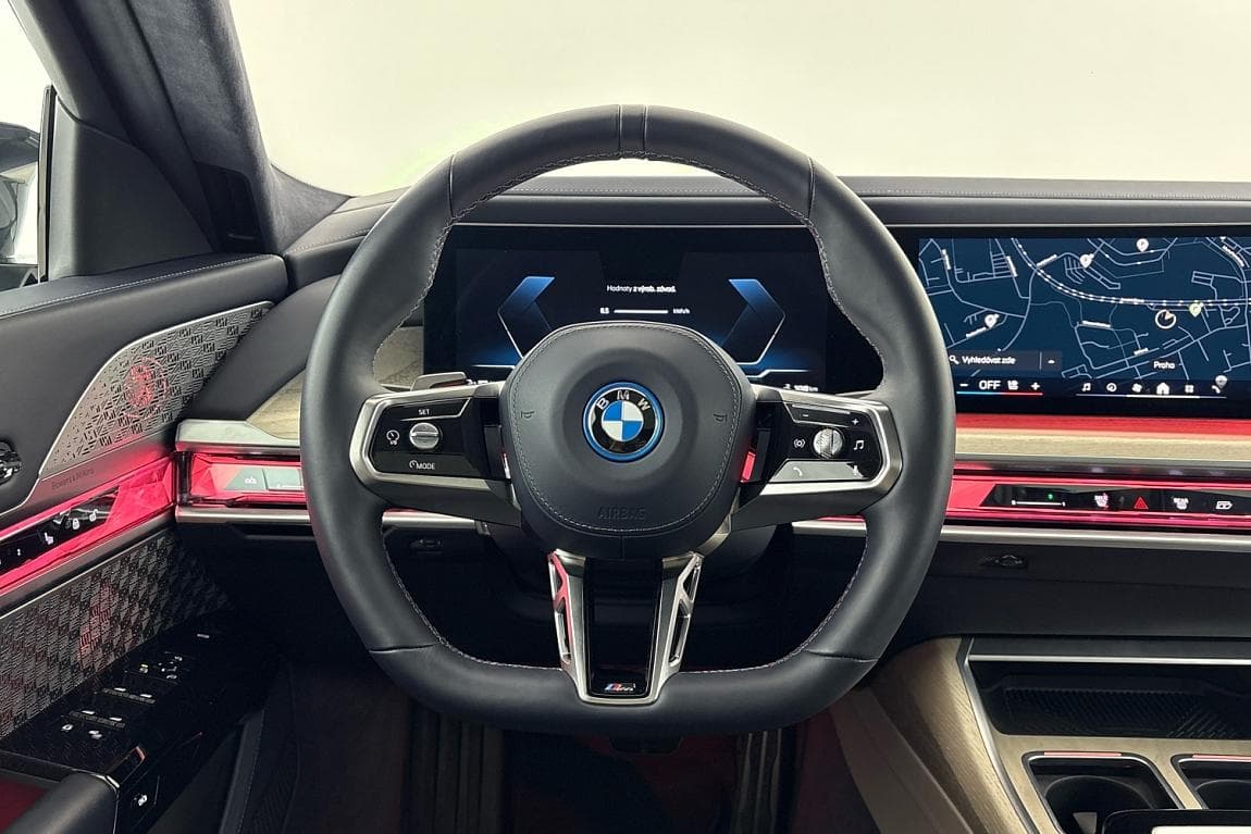 2024 BMW I7 - 8