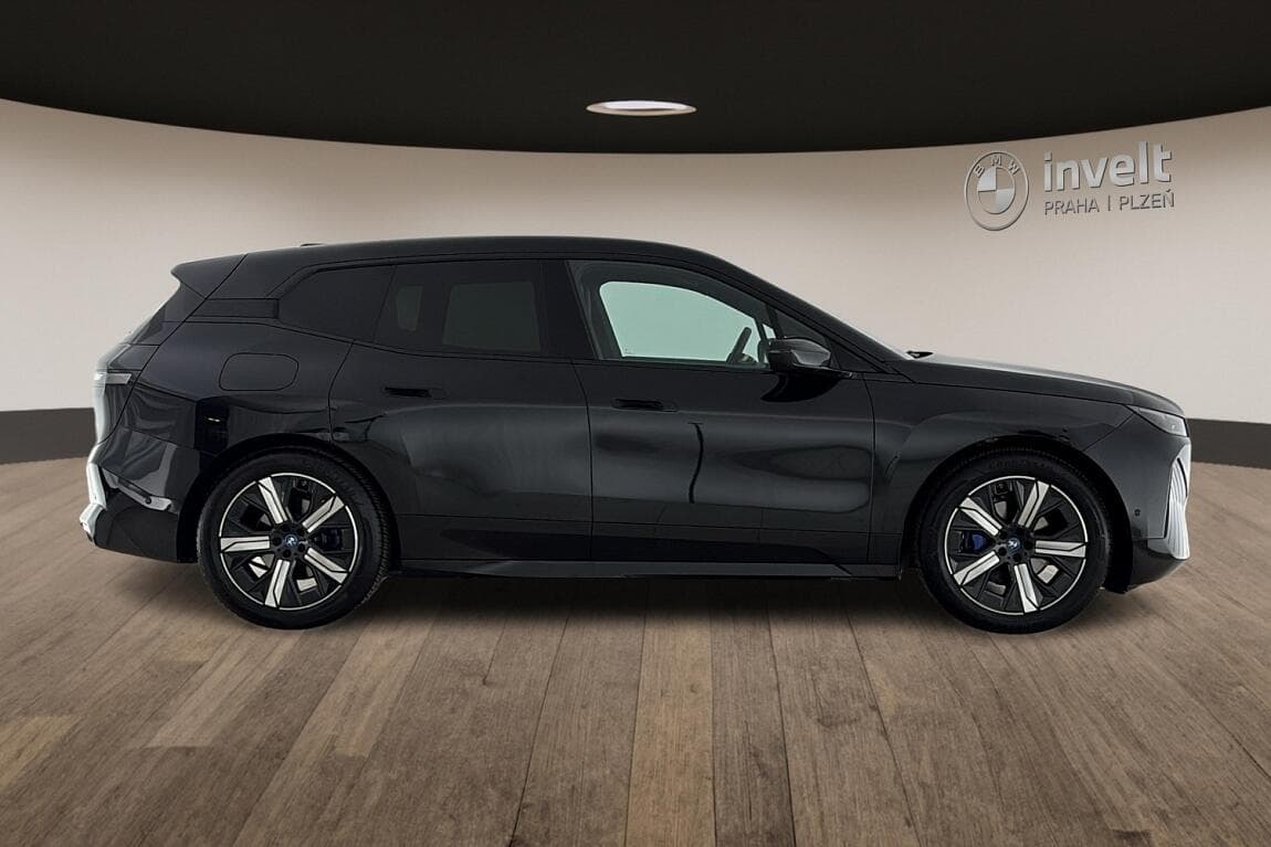 2024 BMW Ix - 2