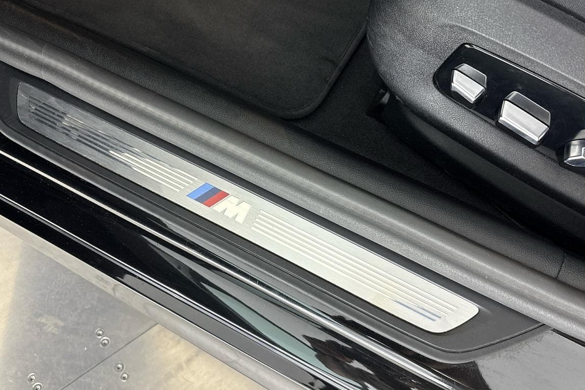 2023 BMW 5-Series - 20