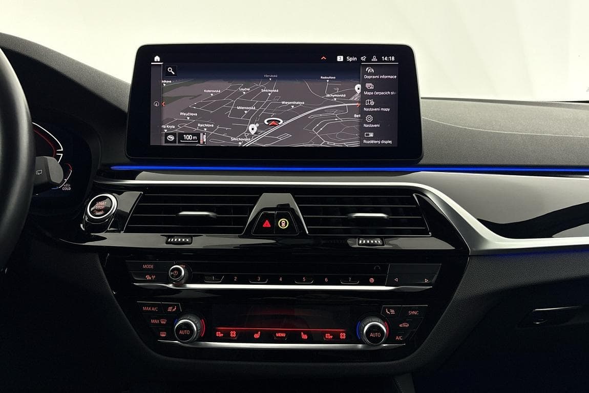 2023 BMW 5-Series - 9