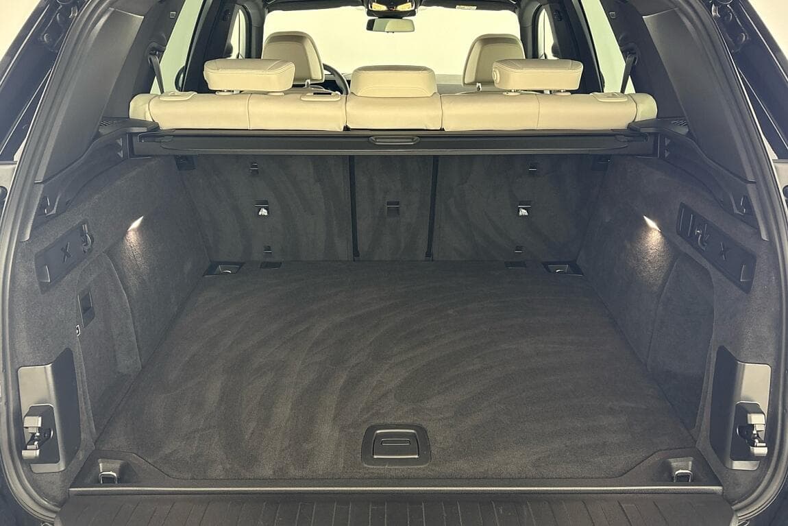 2025 BMW X5 - 13