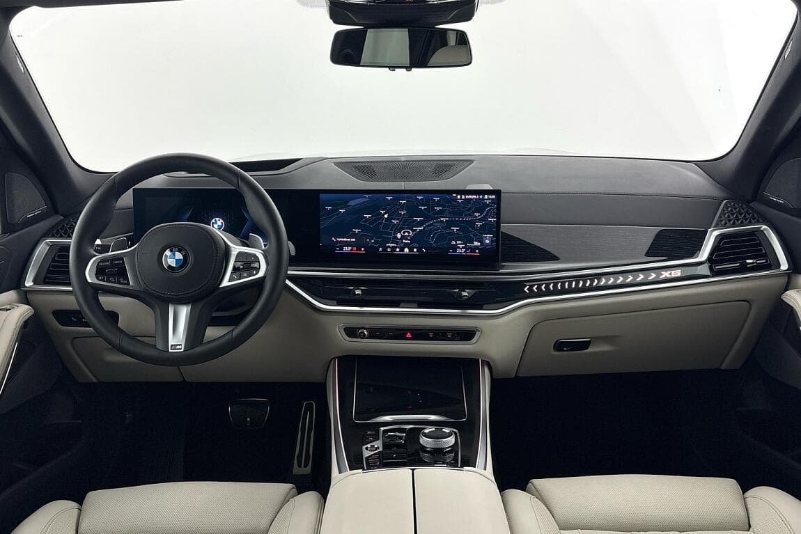 2025 BMW X5 - 7