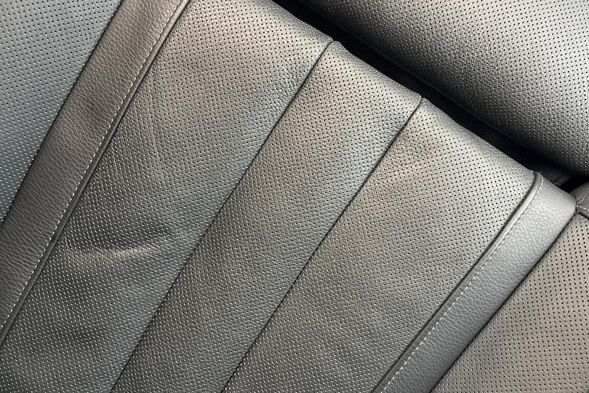 2022 BMW 5-Series - 12