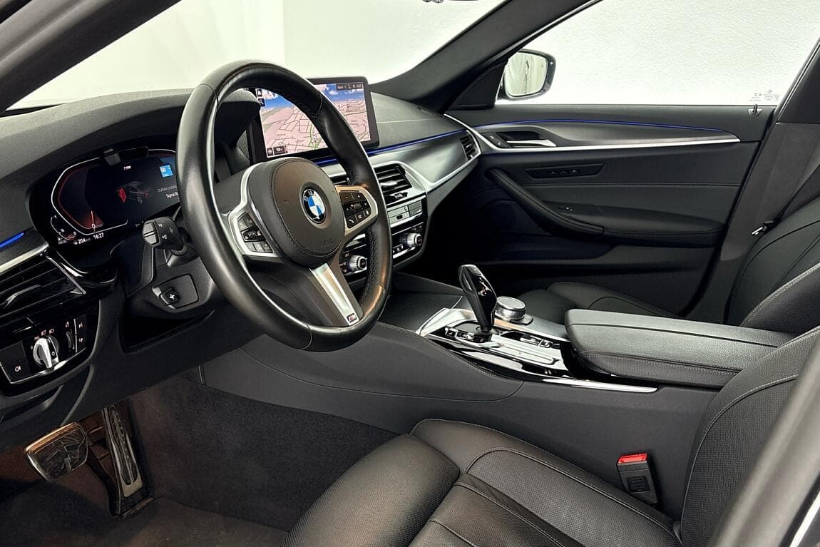 2022 BMW 5-Series - 6