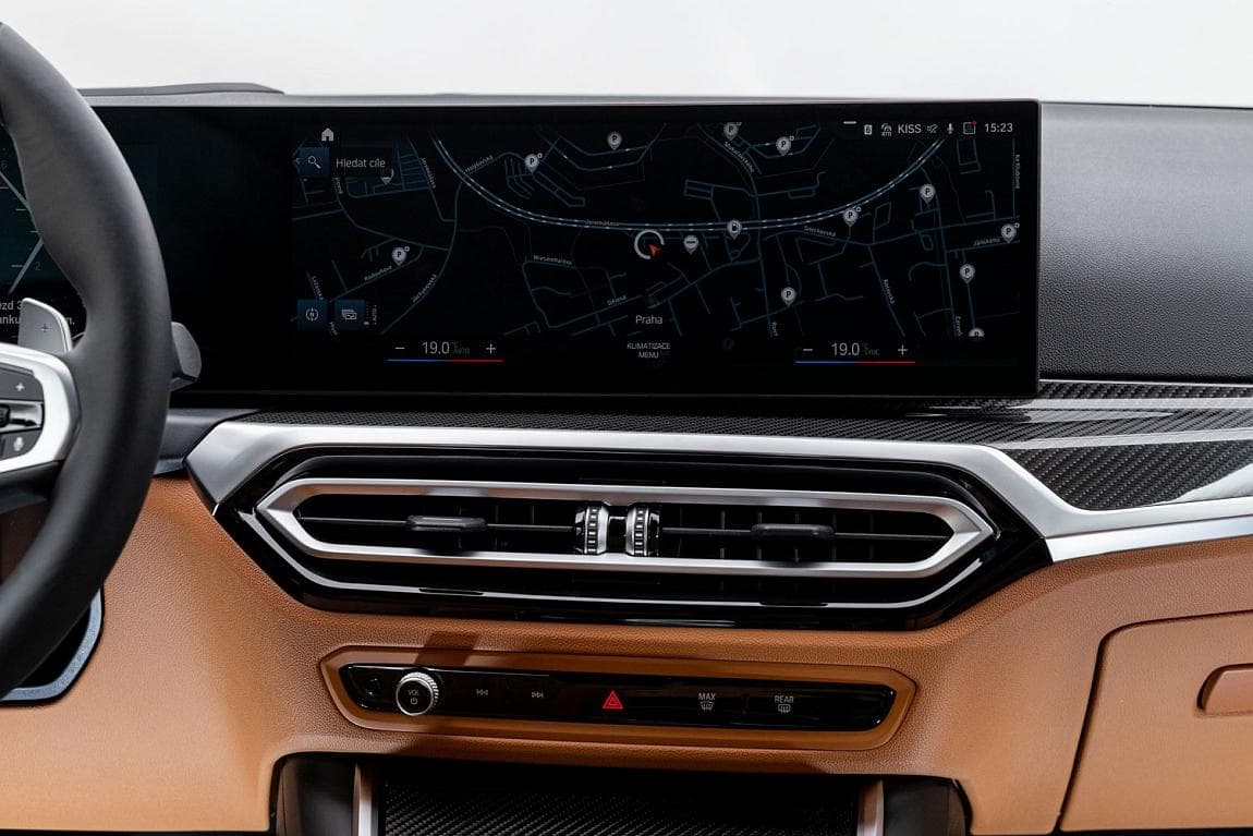 2024 BMW 3-Series - 10