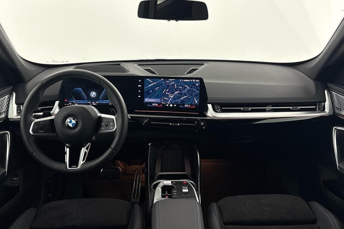 2025 BMW X1 - 7
