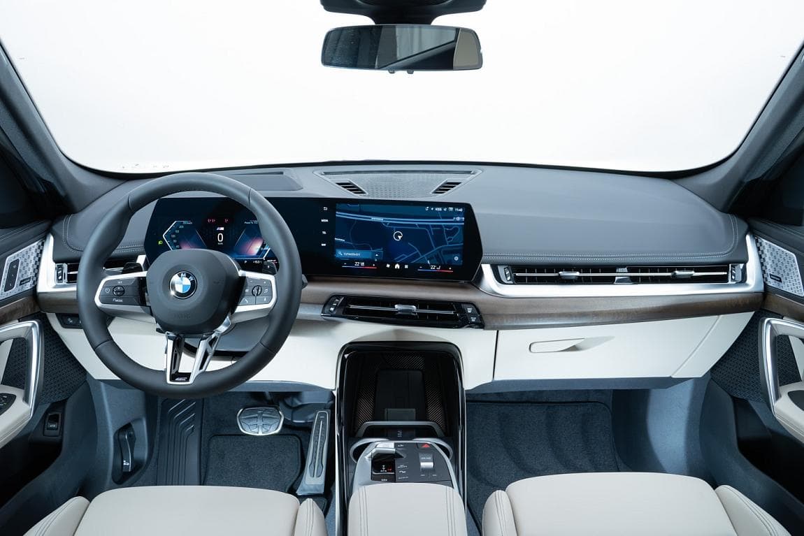 2024 BMW X1 - 8