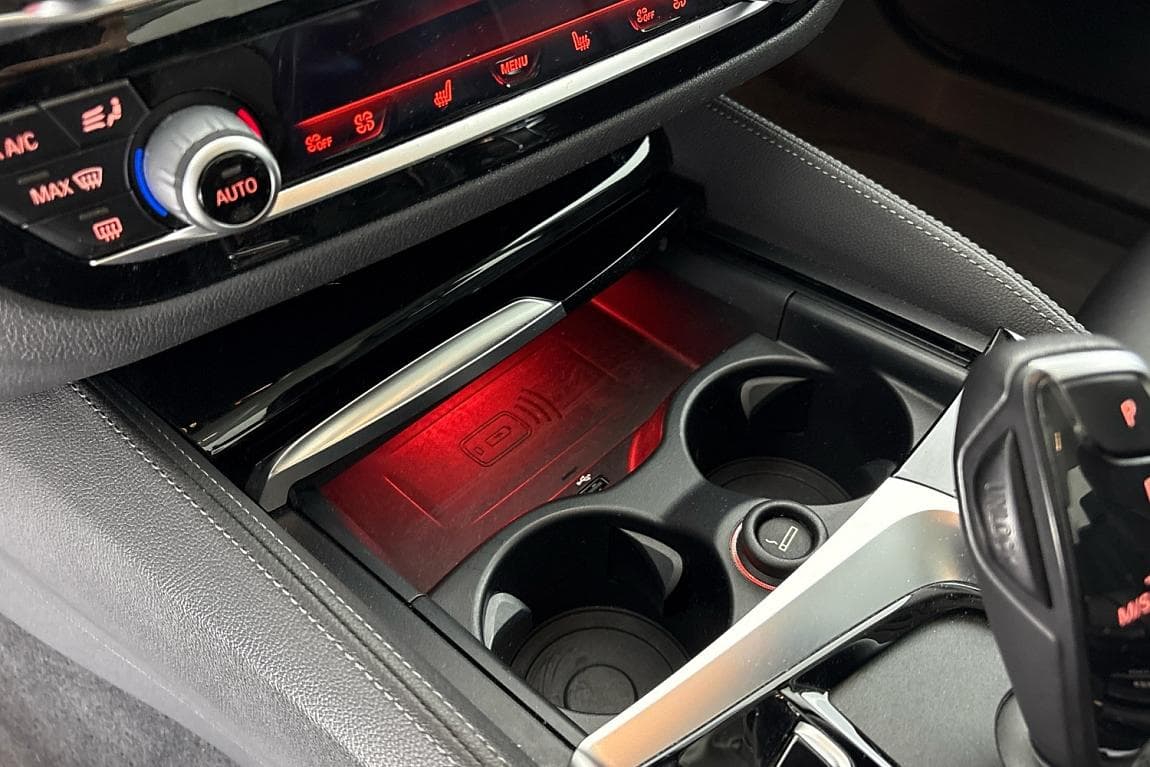 2021 BMW 5-Series - 15