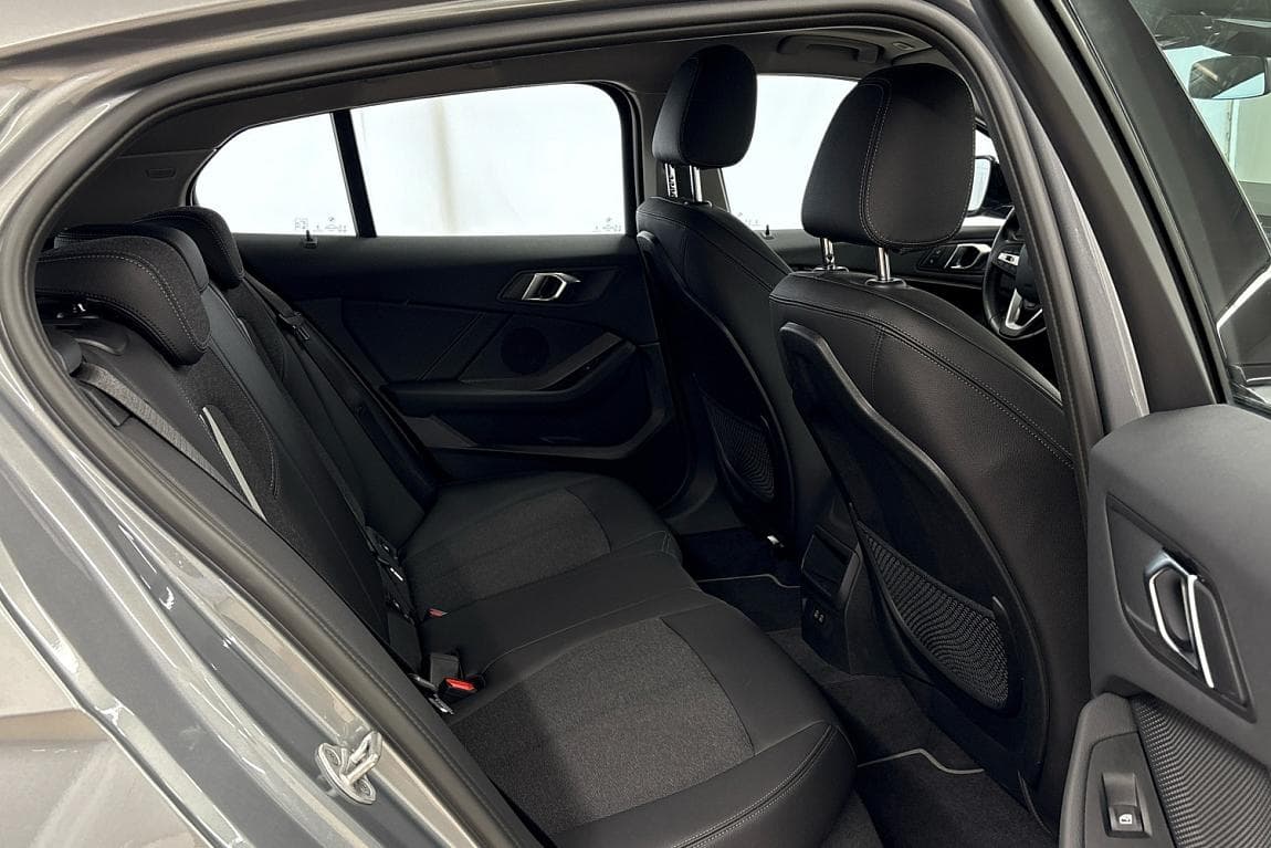 2023 BMW 1-Series - 11