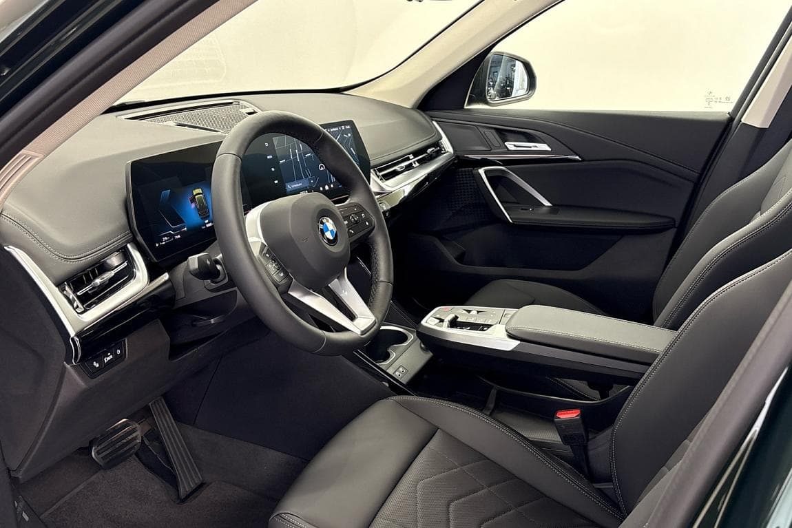 2025 BMW X1 - 7