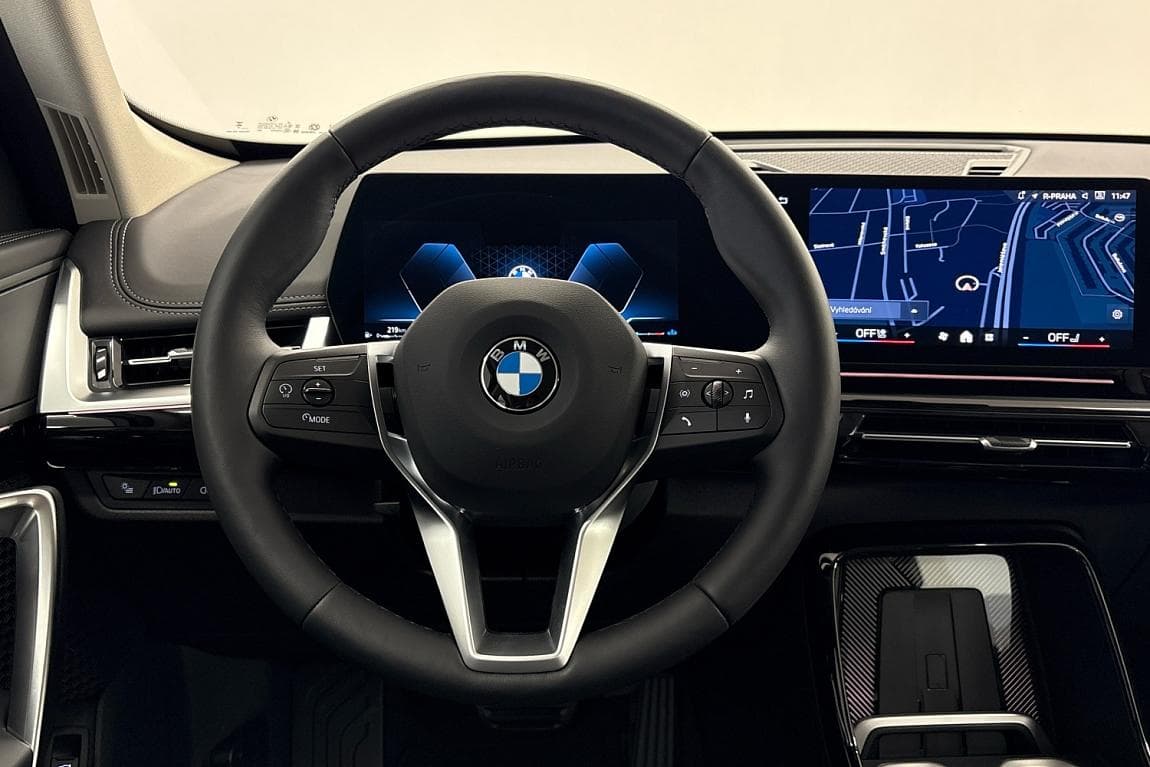2025 BMW X1 - 9