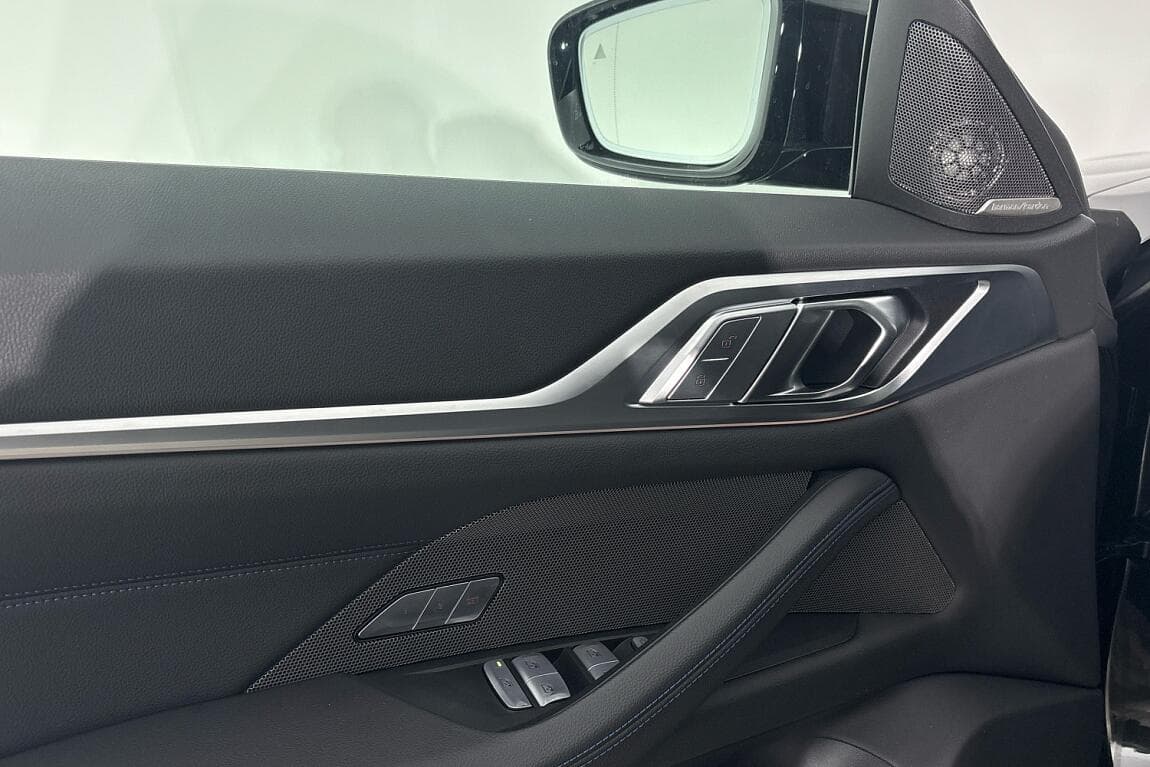 2025 BMW 4-Series - 18