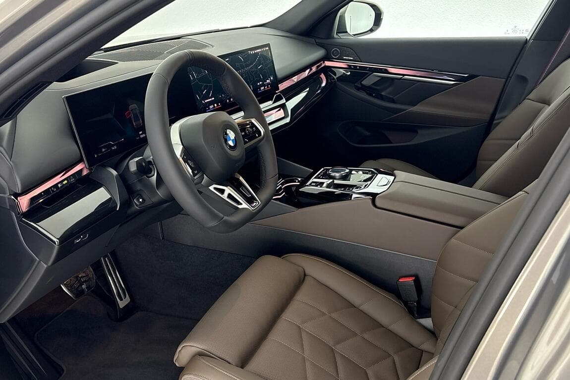 2026 BMW 5-Series - 6