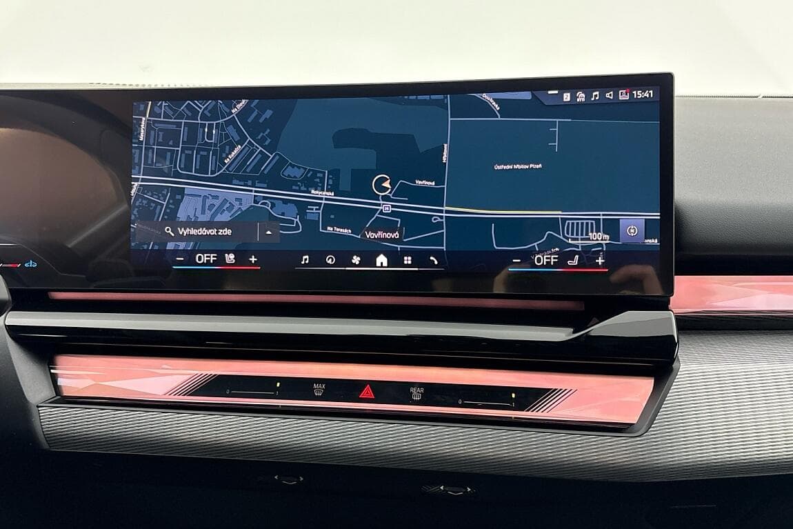 2025 BMW 5-Series - 9