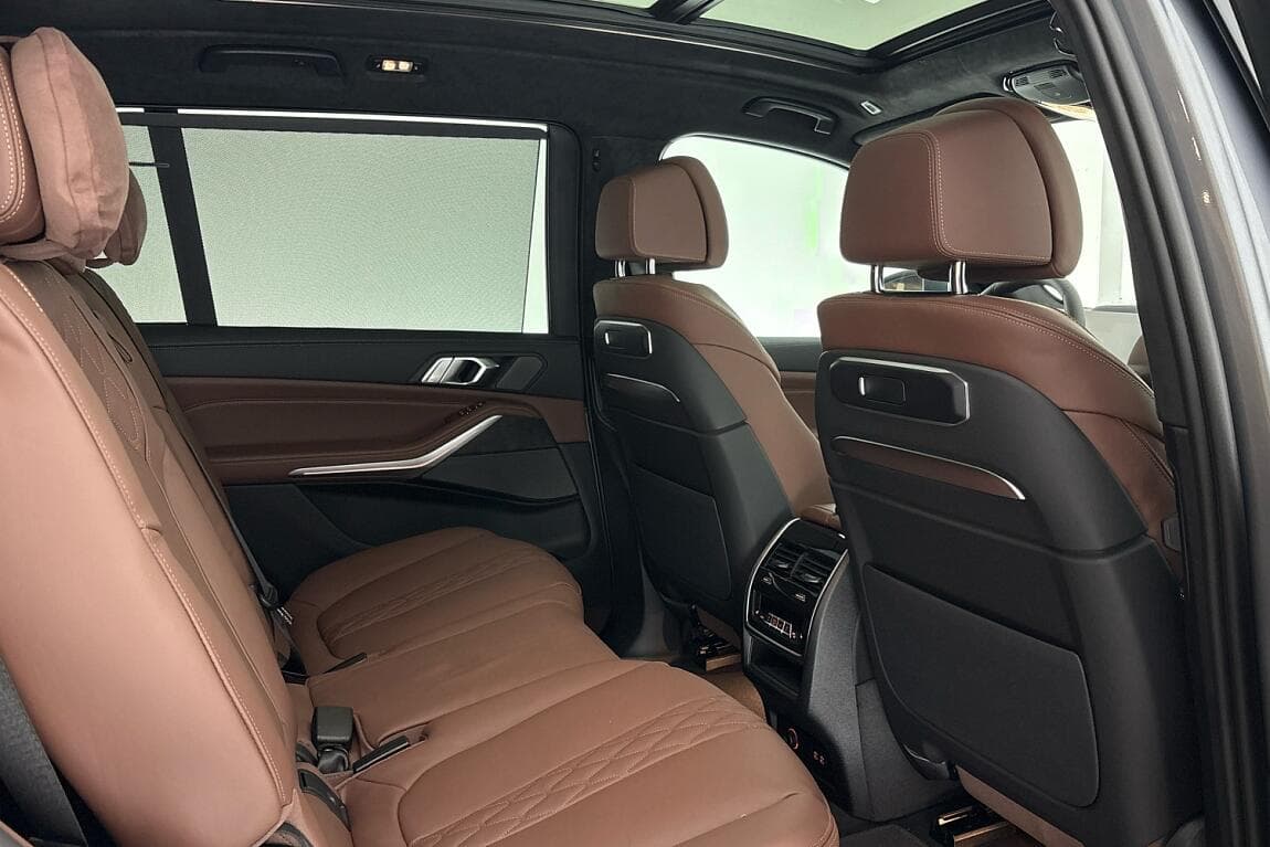 2026 BMW X7 - 11