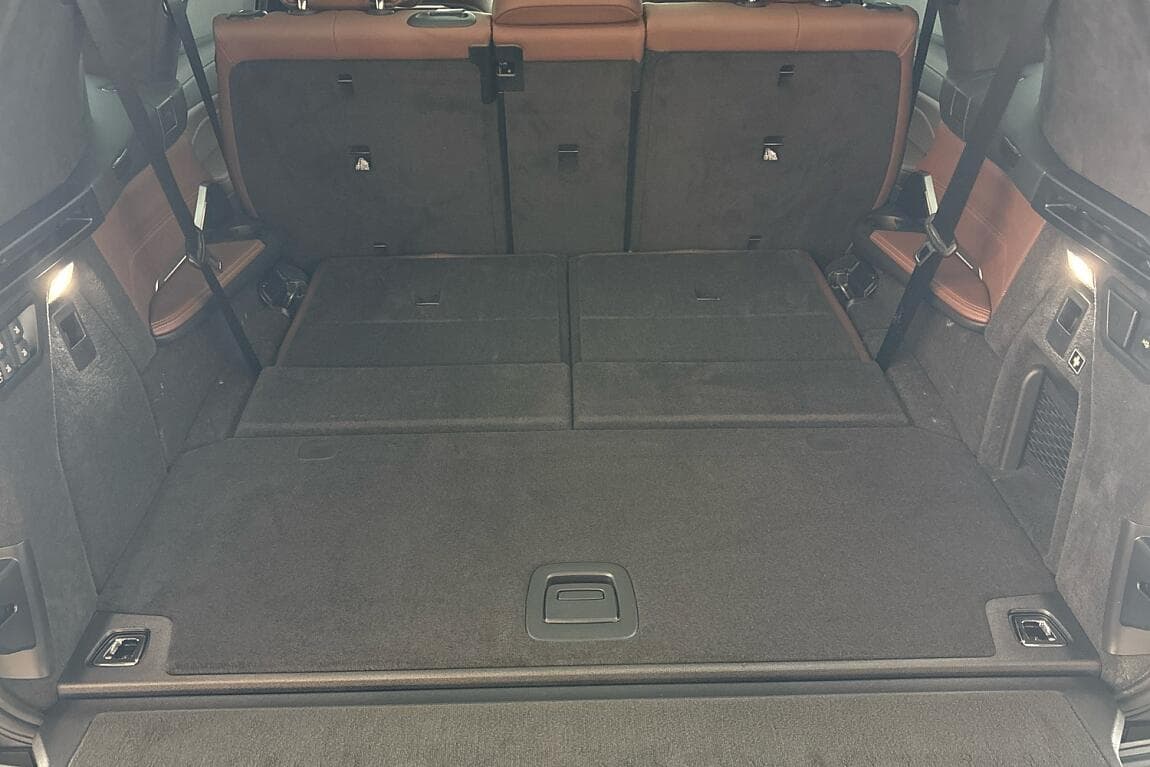 2026 BMW X7 - 13