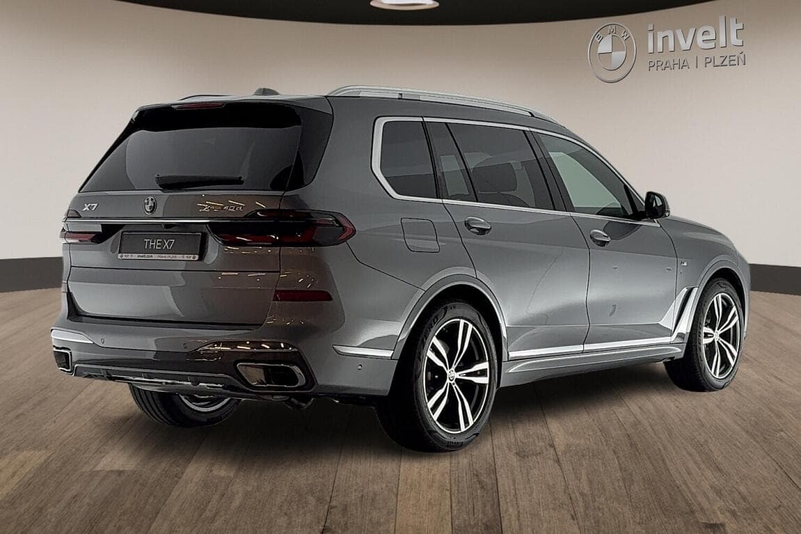 2026 BMW X7 - 3