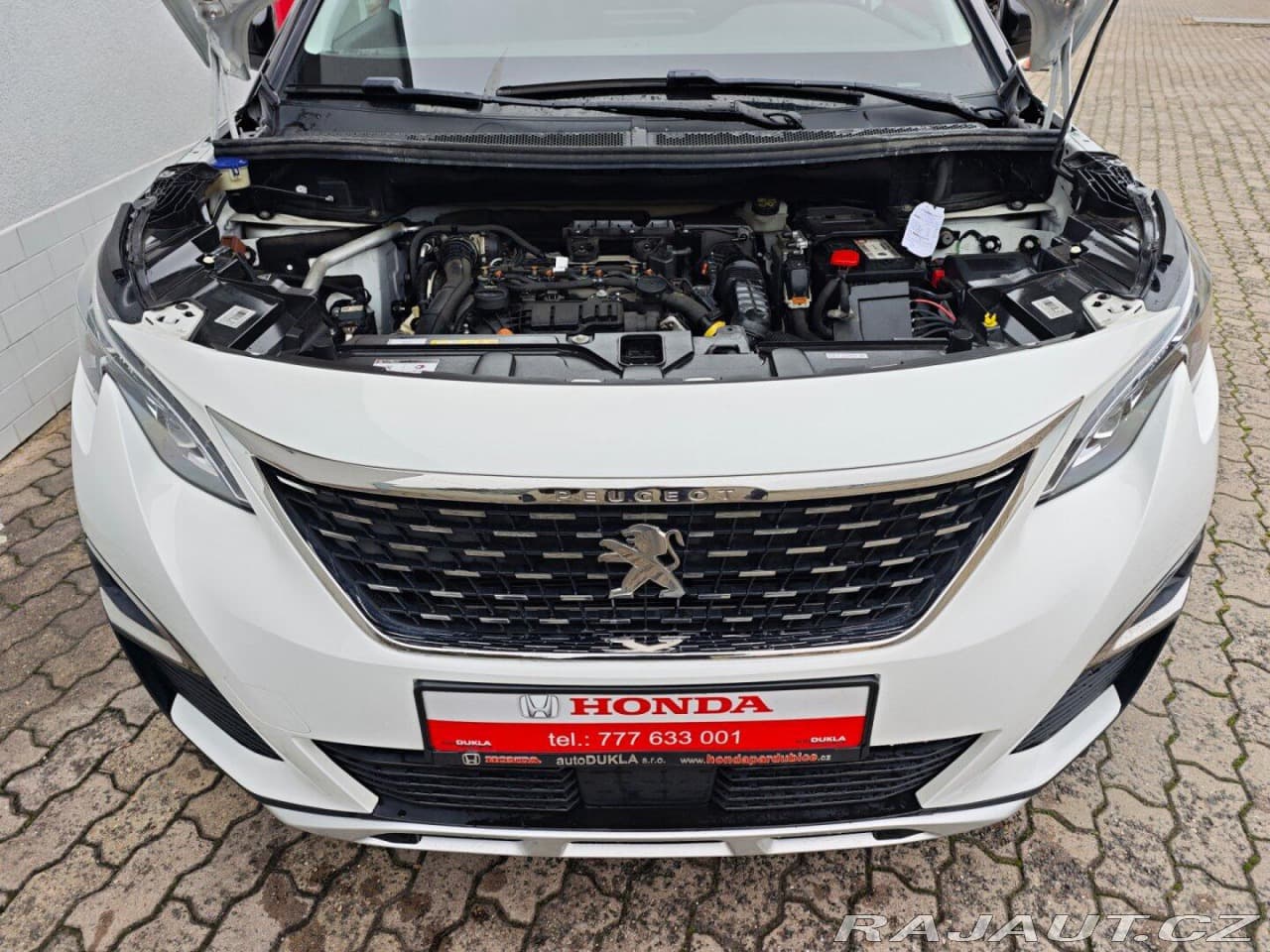 2020 Peugeot 5008 - 9