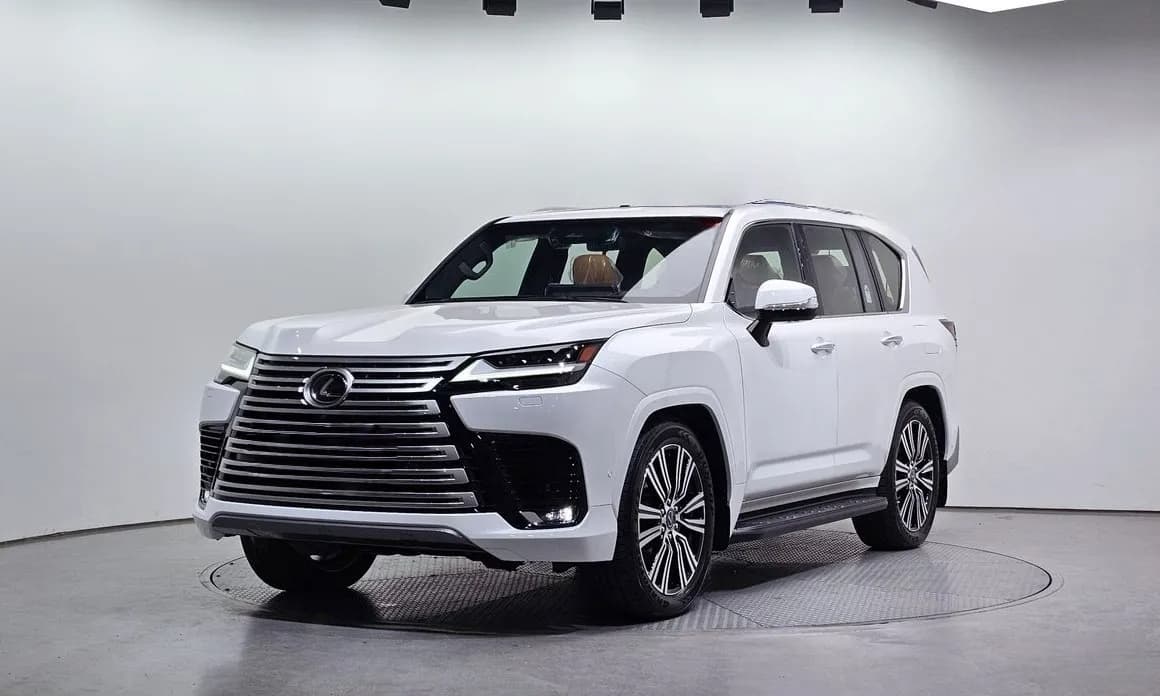 Lexus LX 700h LUXURY