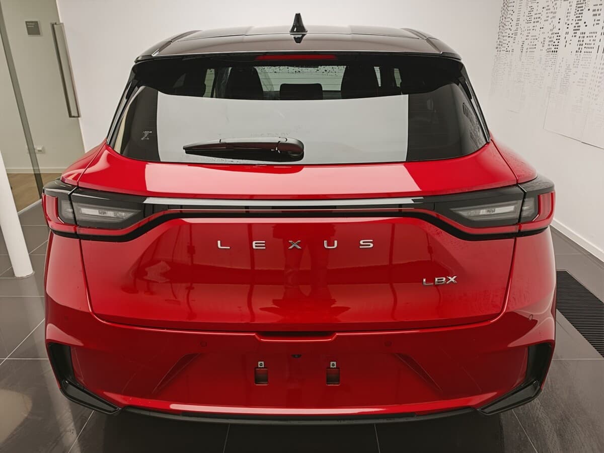 2025 Lexus Ostatní - 5