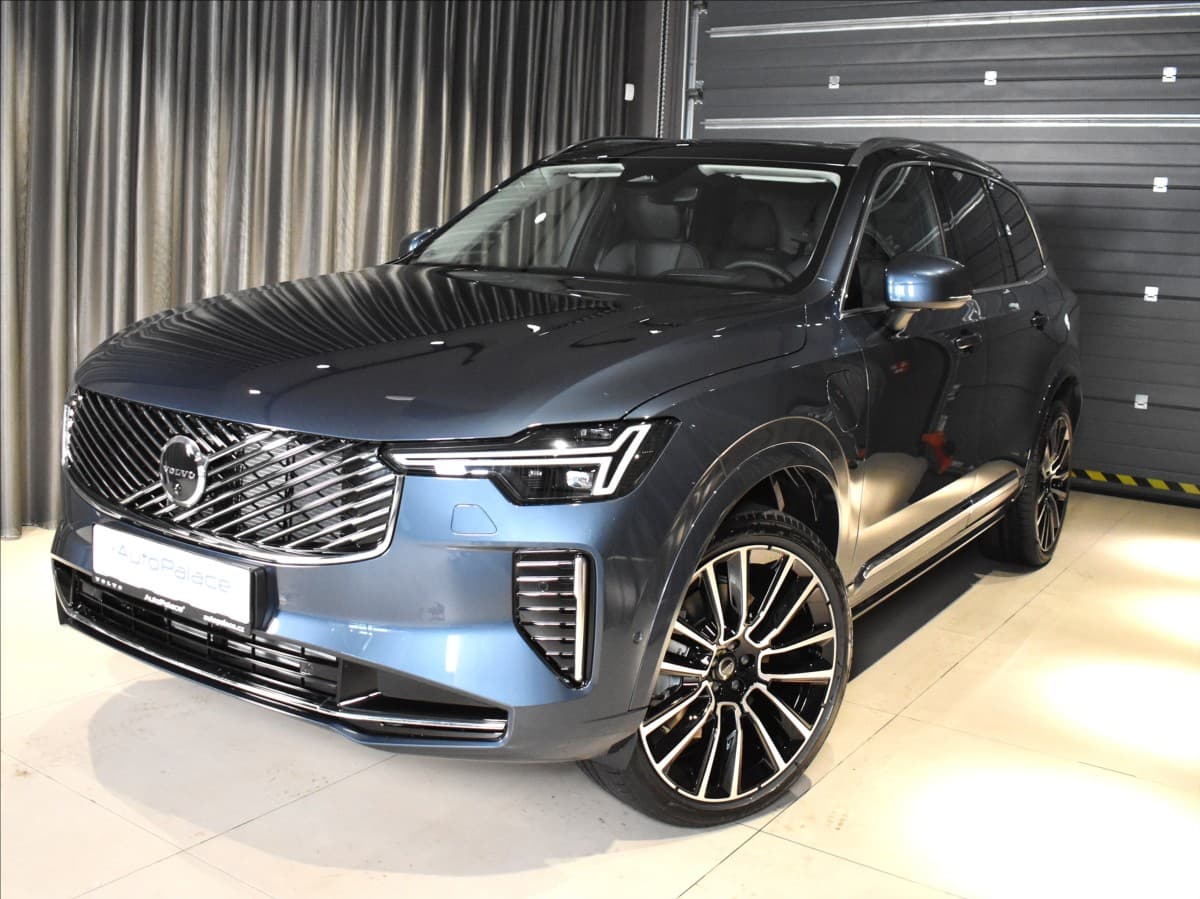 Volvo XC90 2,0 T8  Ultra Dark