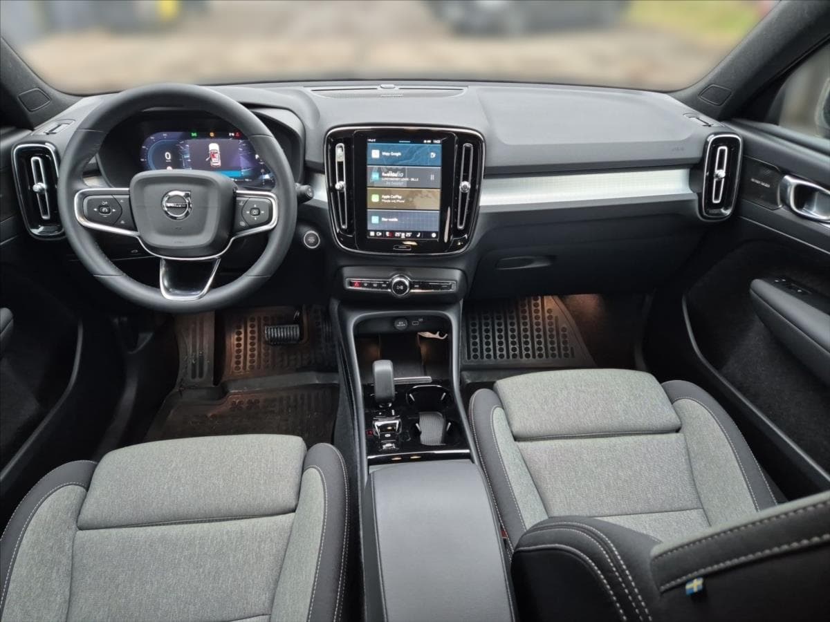 2023 Volvo Xc40 - 9