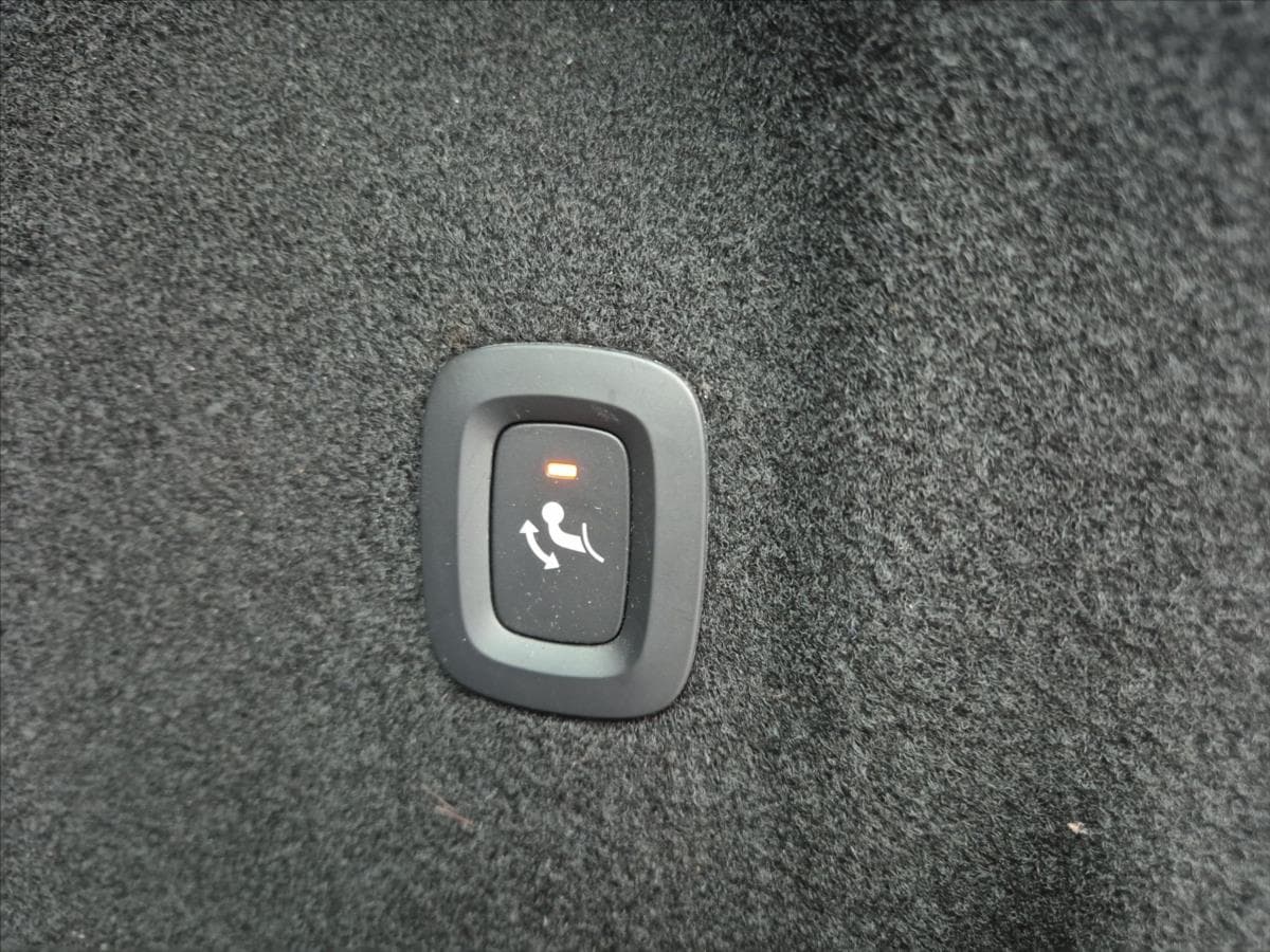 2023 Volvo Xc60 - 13