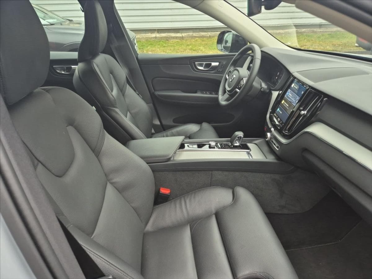 2023 Volvo Xc60 - 14