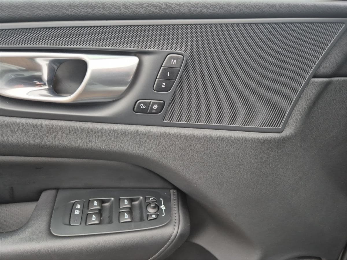 2023 Volvo Xc60 - 18