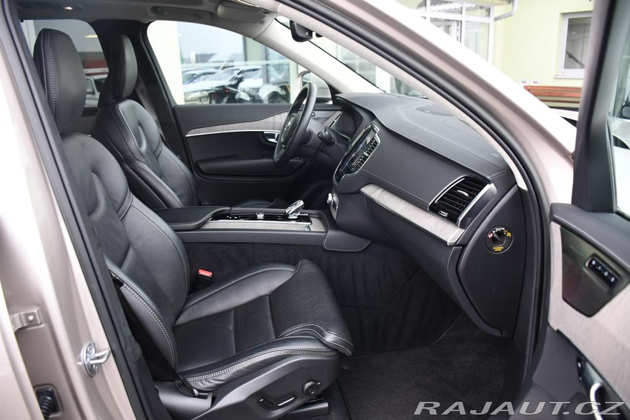 2022 Volvo Xc90 - 14