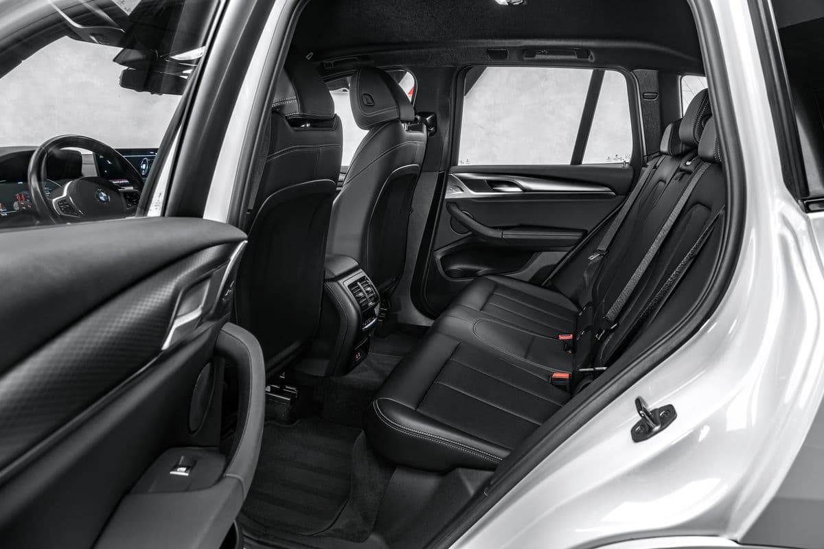 2023 BMW X3 - 15