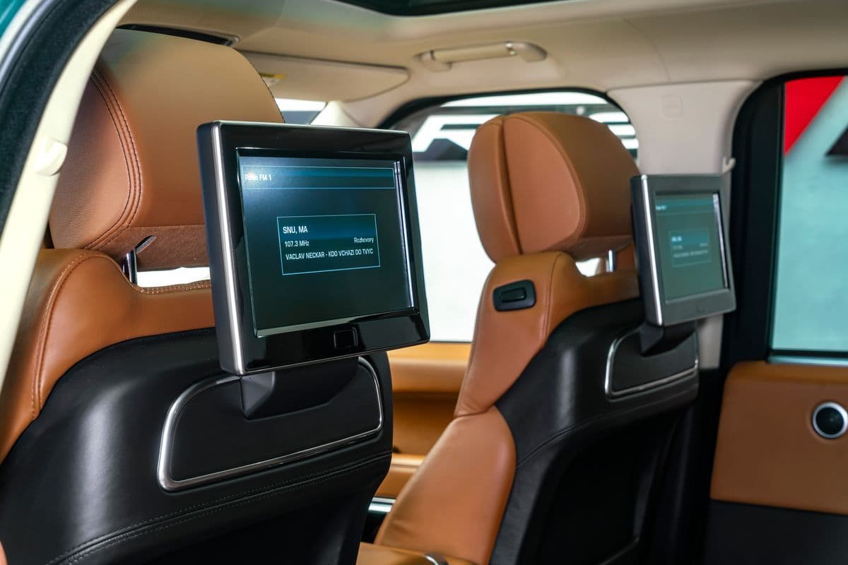 2016 Land Rover Range Rover - 18