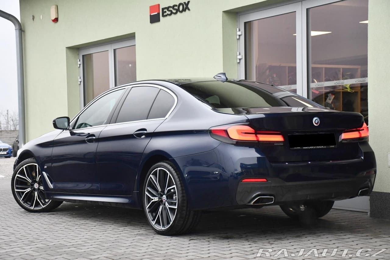 2022 BMW 5-Series - 3