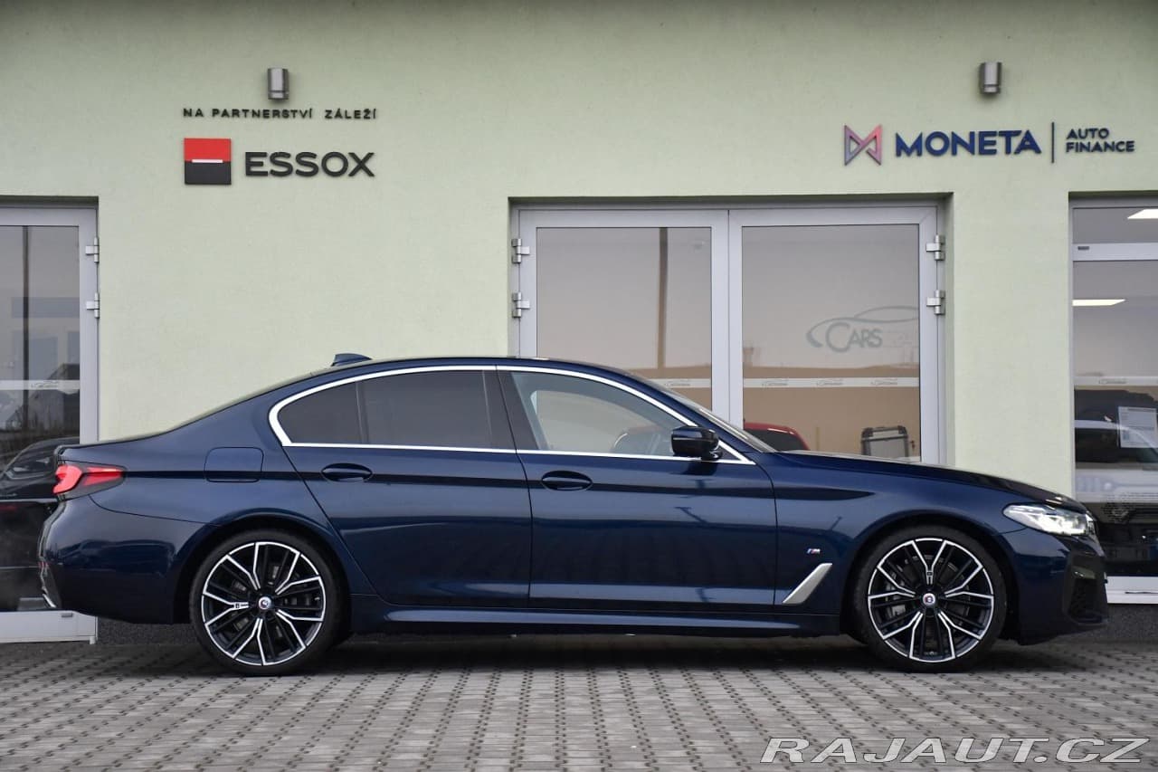 2022 BMW 5-Series - 6