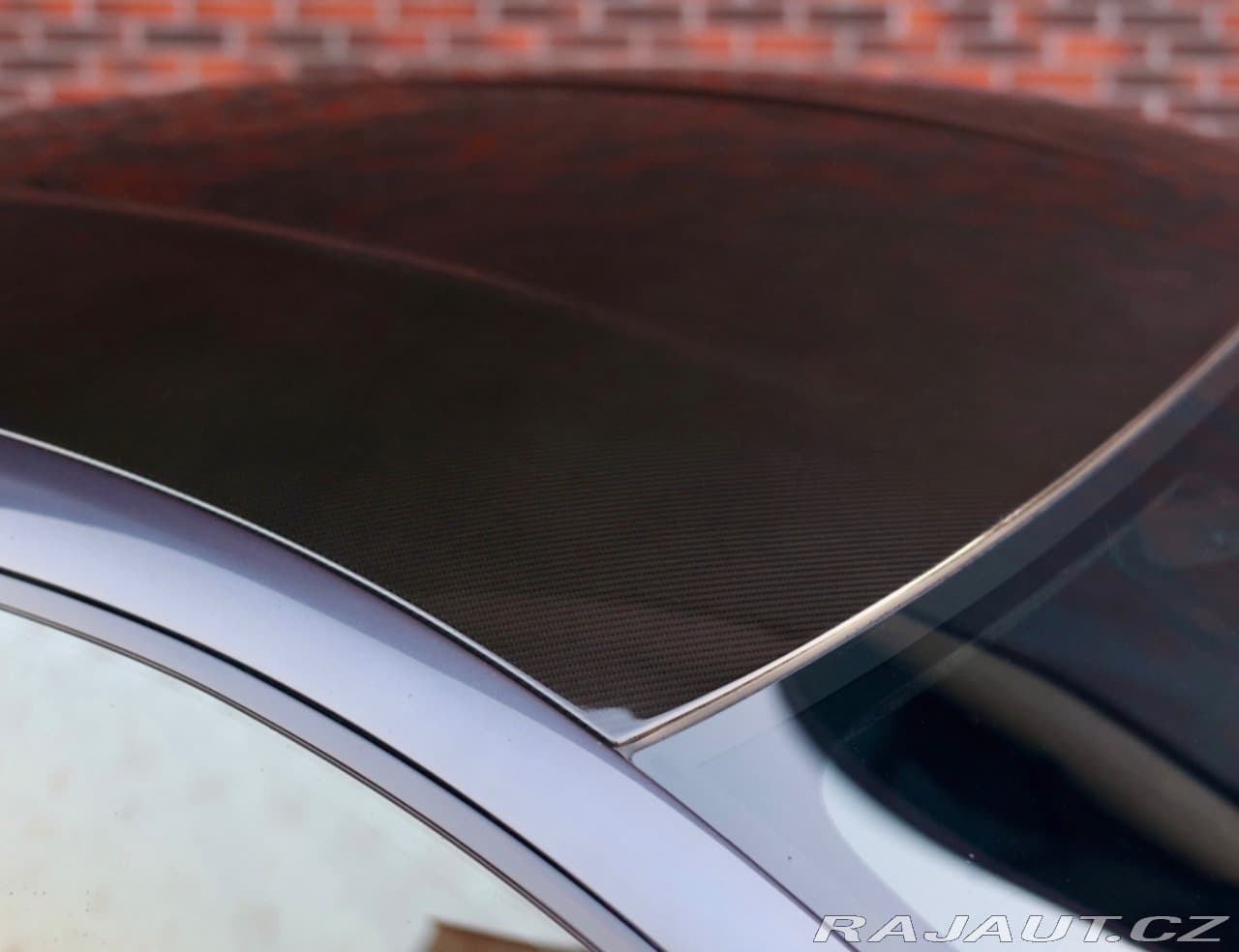 2024 Aston Martin Vanquish - 11