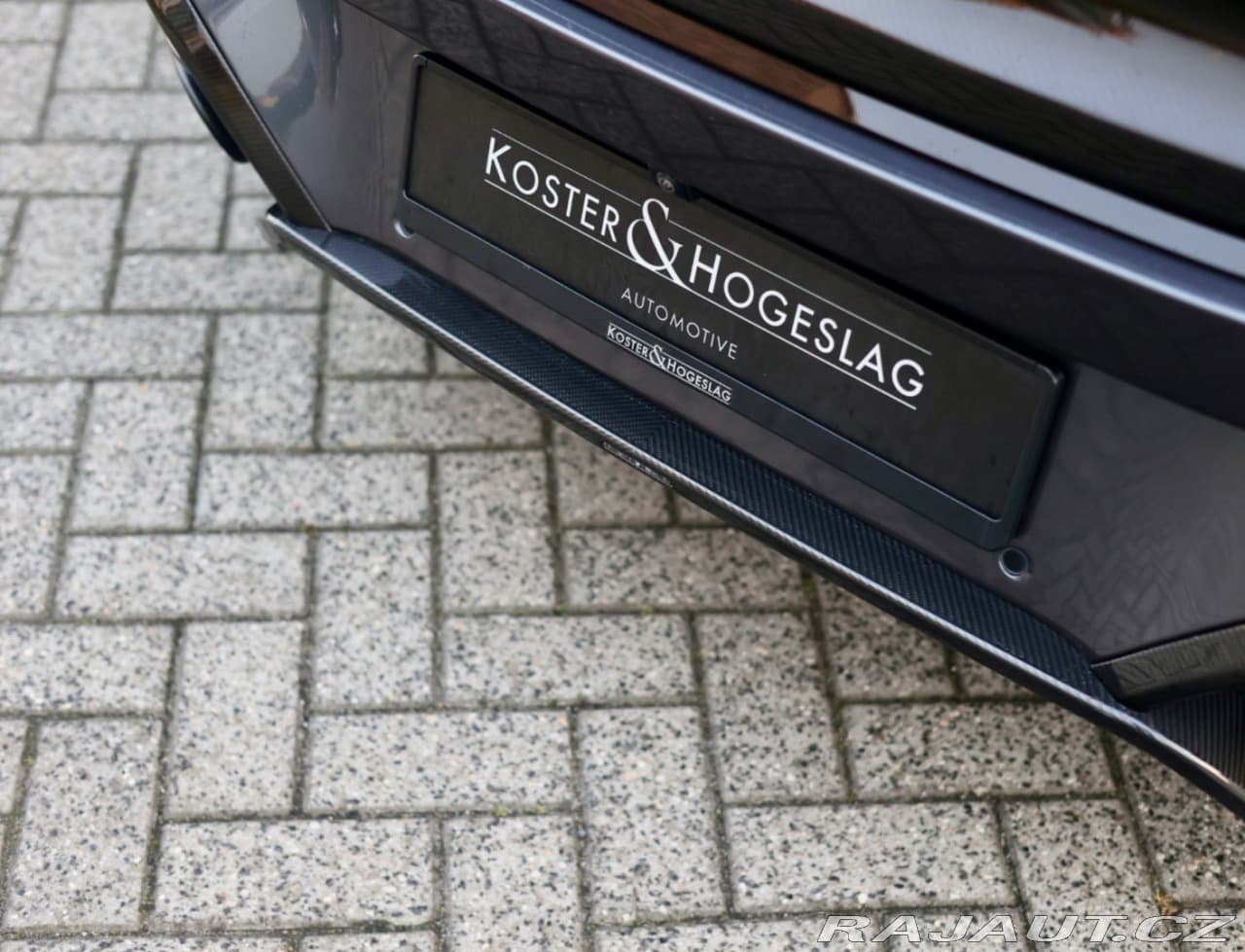 2024 Aston Martin Vanquish - 9