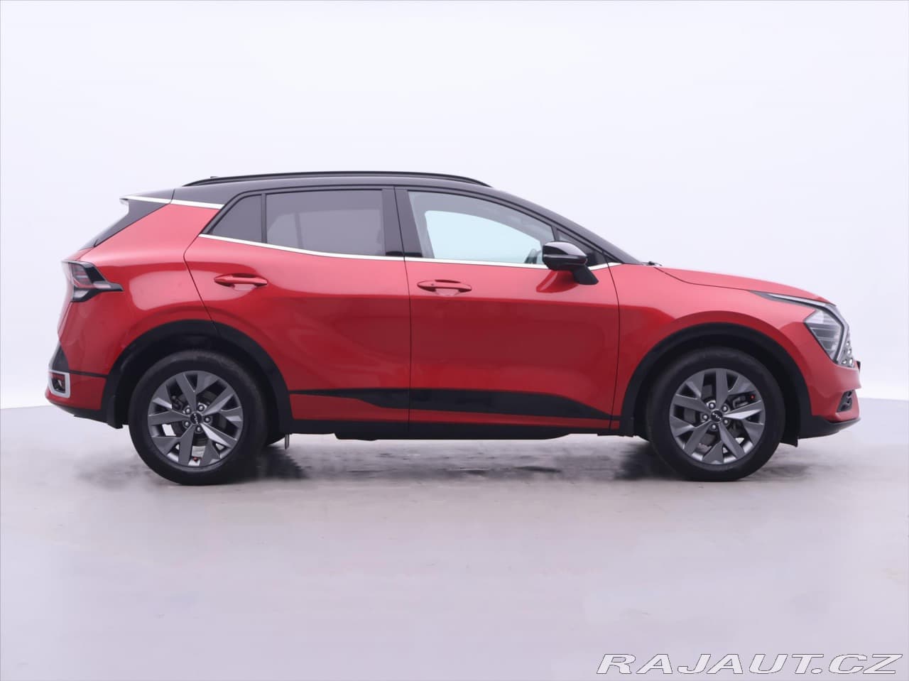 2024 Kia SPORTAGE - 8