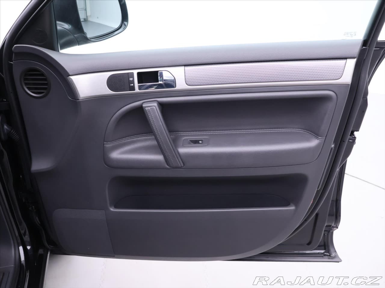 2008 Volkswagen TOUAREG - 12