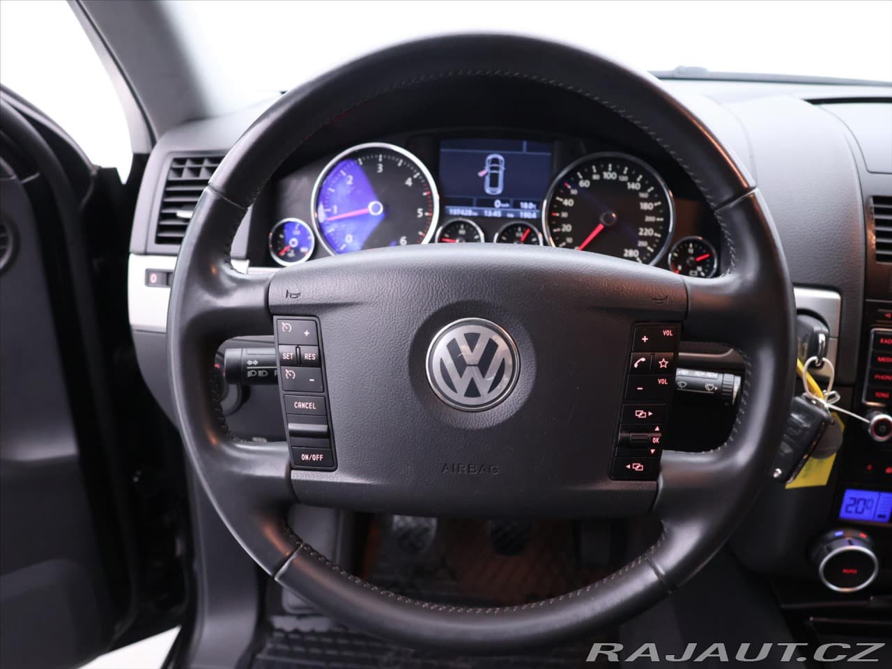 2008 Volkswagen TOUAREG - 19