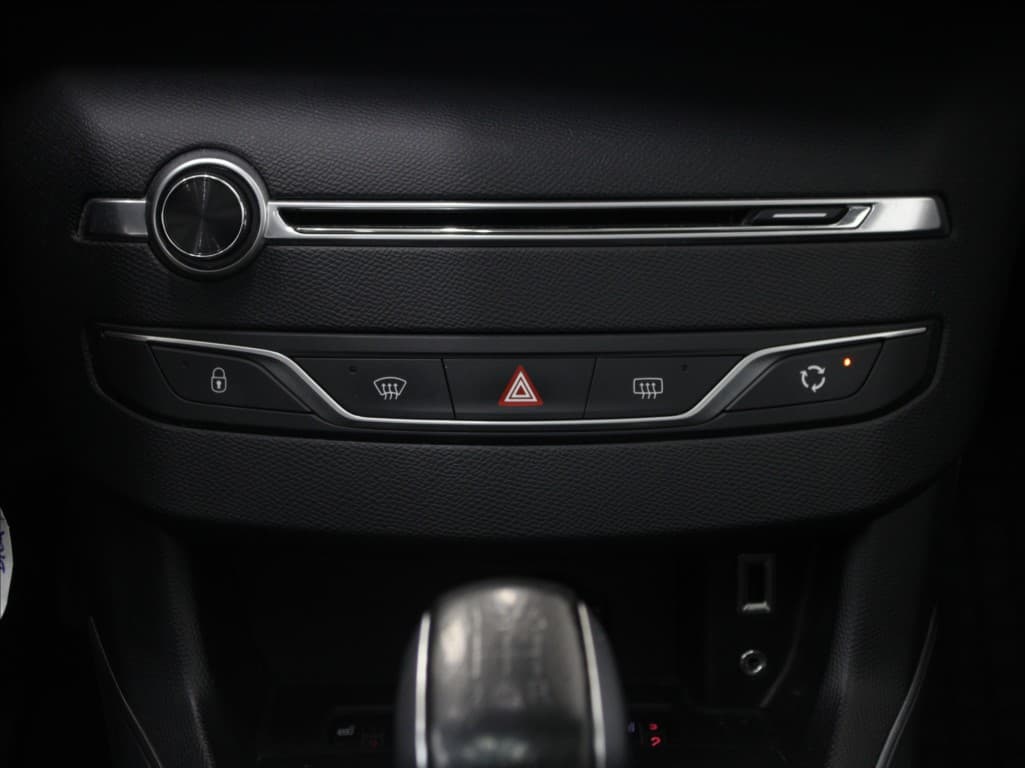 2016 Peugeot 308 - 14