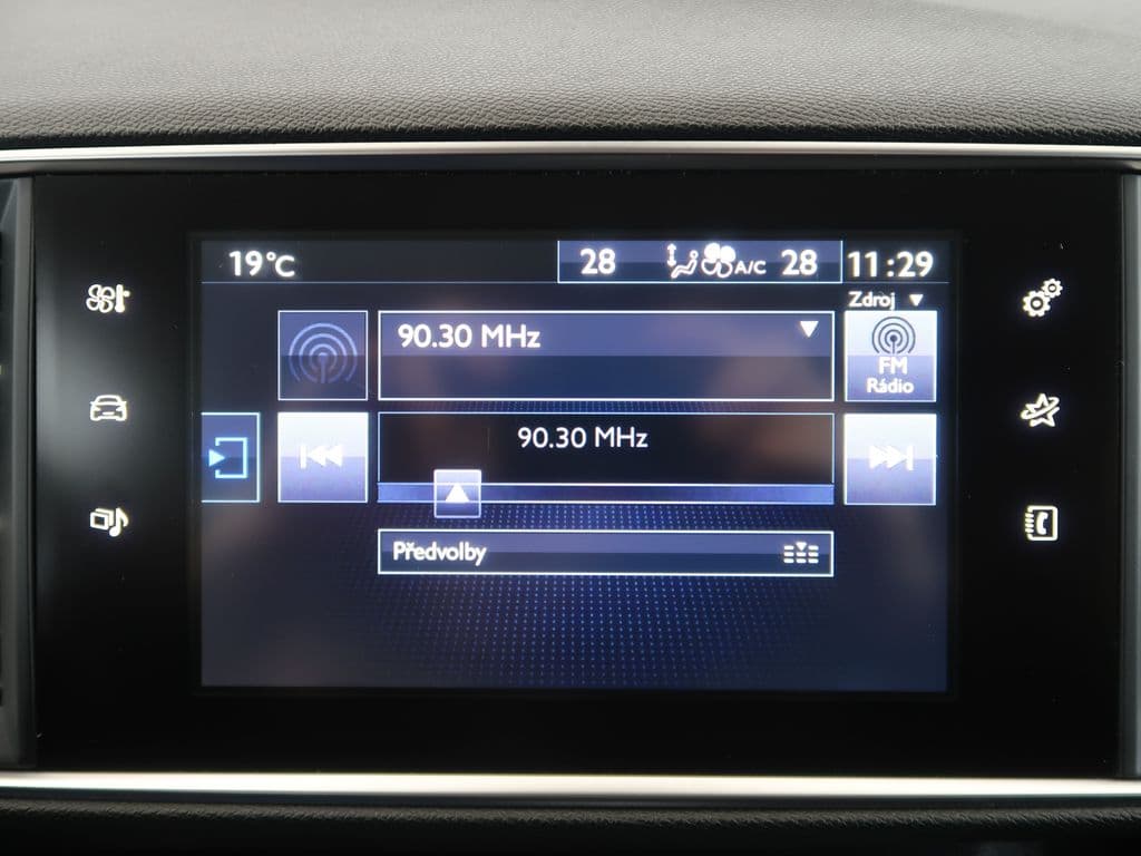 2014 Peugeot 308 - 18